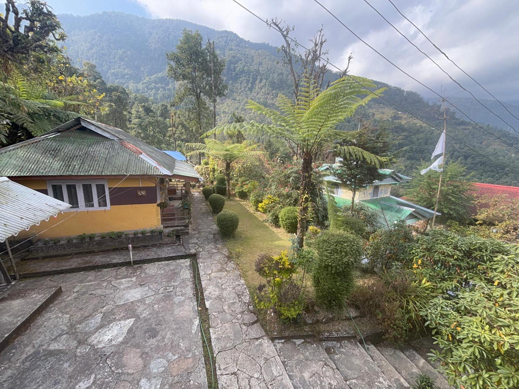 Odyssey'S Darap Eco Retreat Apartman Pelling Kültér fotó